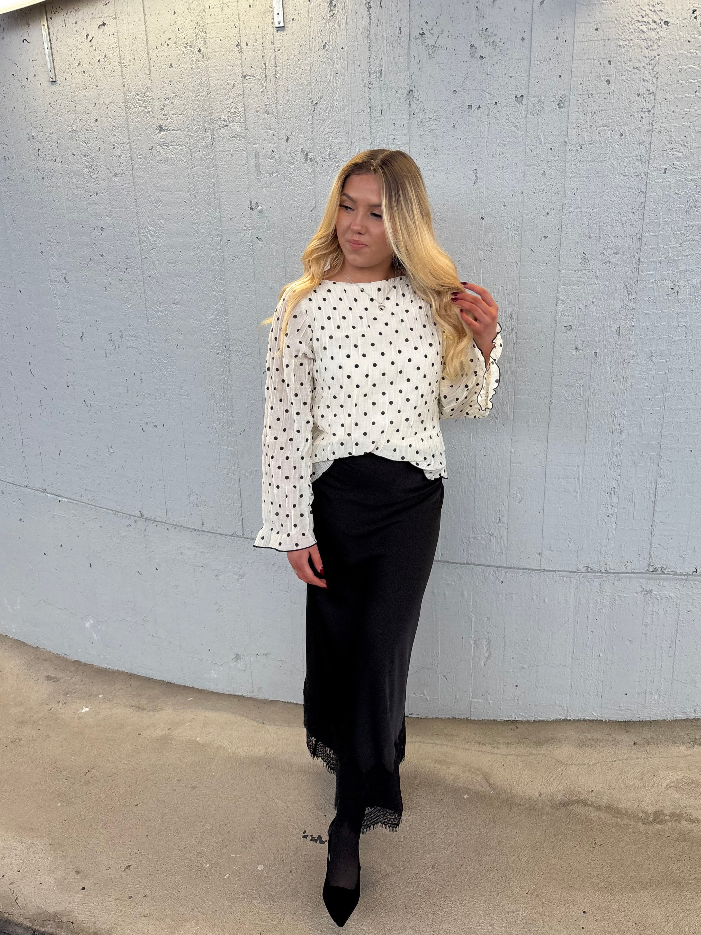 VIEBLA Top - Cloud Dancer